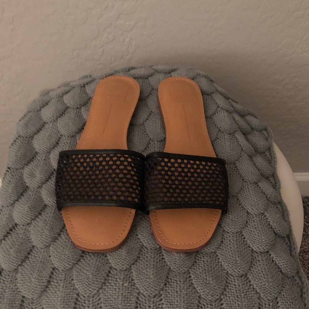 Dolce Vita Black Slide Sandal - Like New